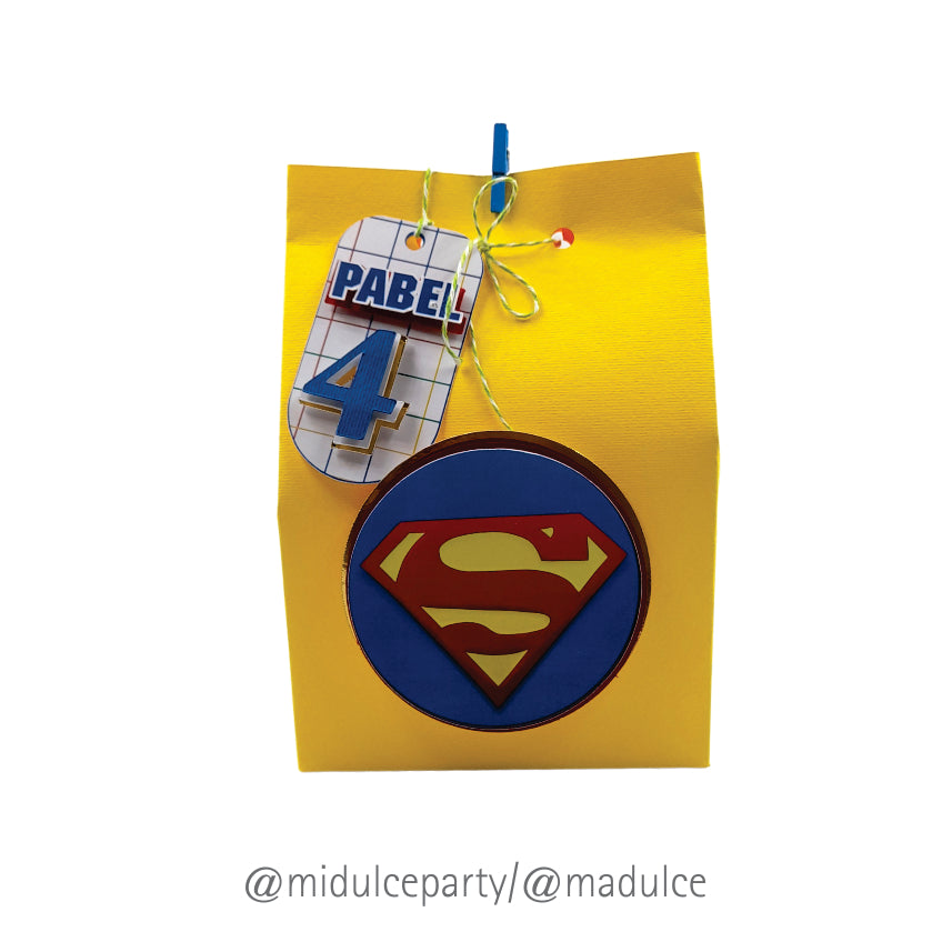 CAJA SUPER HEROES